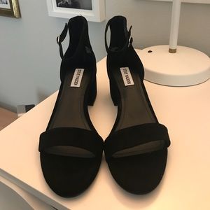 NEW Steve Madden Irenne Black Suede Sandal